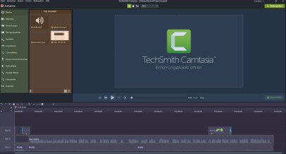 Foto: Ein Screenshot der Software TechSmith Camtasia zeigt die Benutzeroberfläche mit einer Zeitleiste und verschiedenen Bearbeitungsoptionen. 